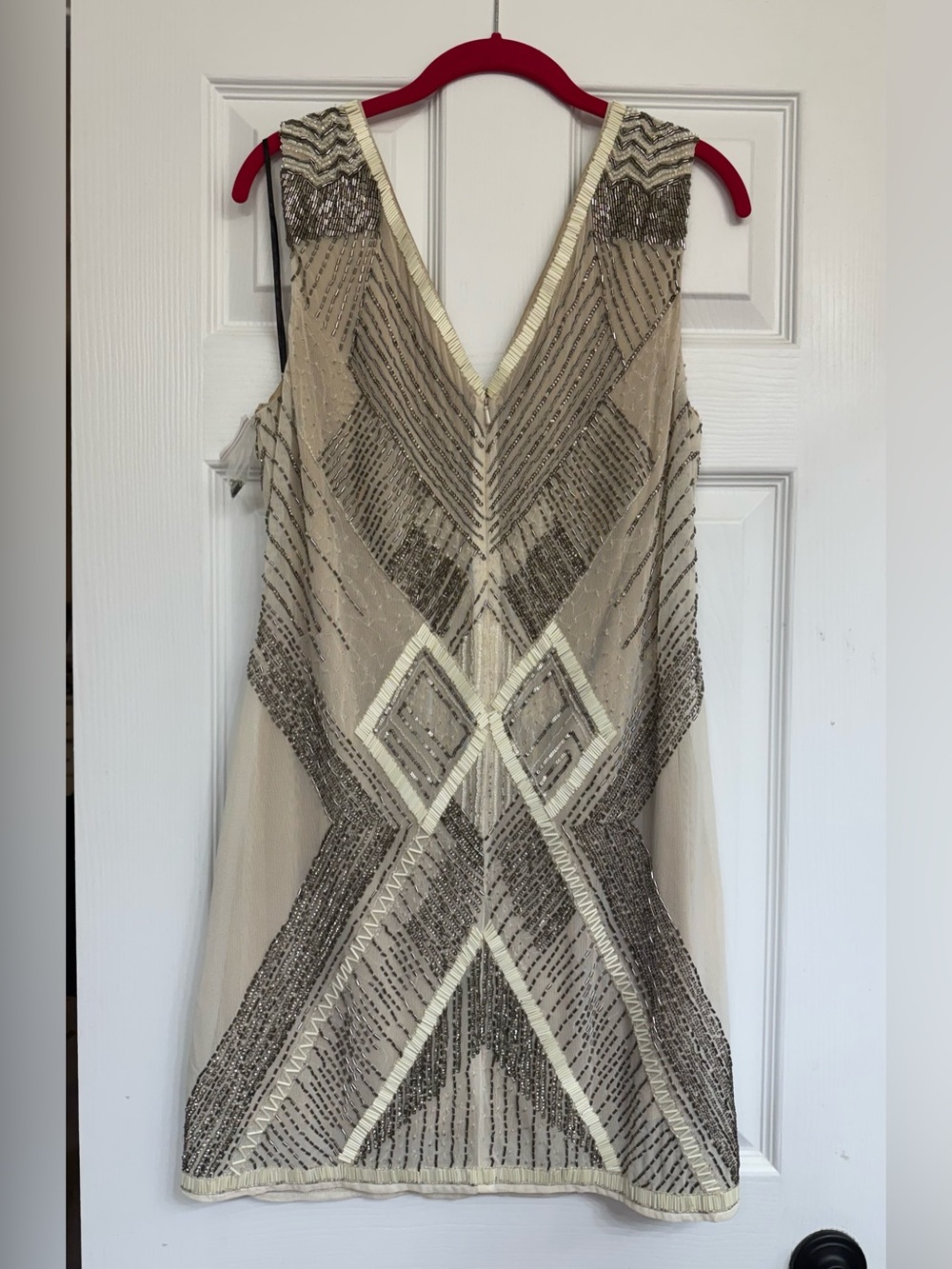 Sherrer by Jean Louis Scherrer Beaded Sleeveless V-Neck Shift Dress L - Picture 3 of 7